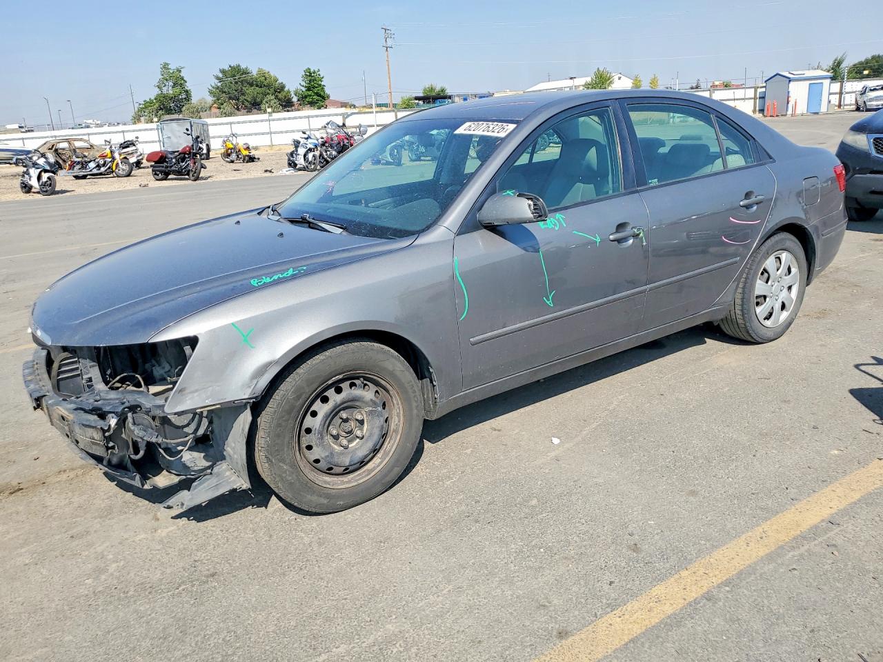 2009 Hyundai Sonata GLS, VIN 5NPET46F39H471947 — Перед