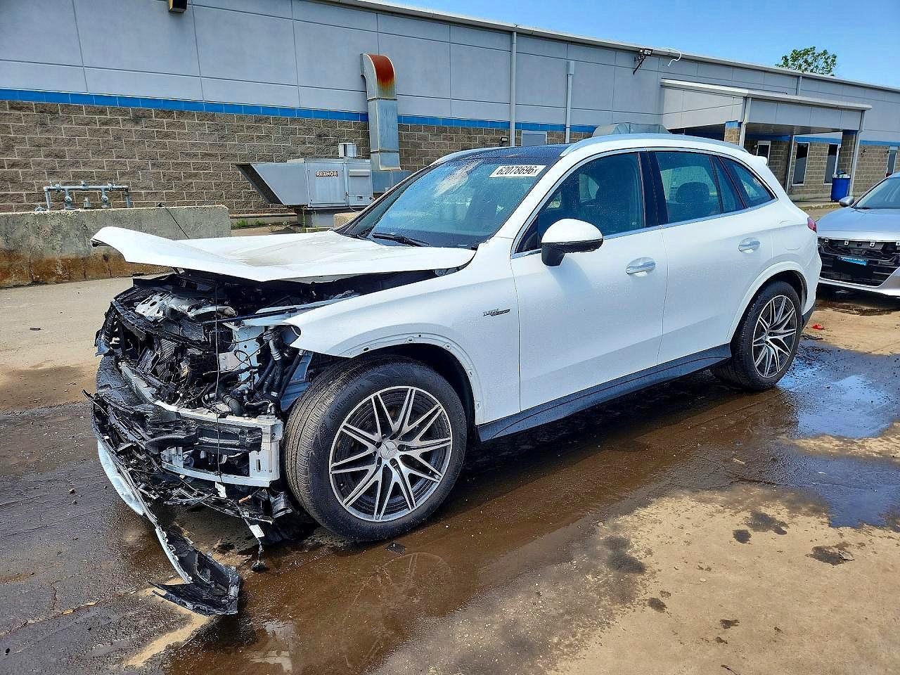 2025 Mercedes-Benz GLC, VIN W1NKM8AB0SF242212 — Front end