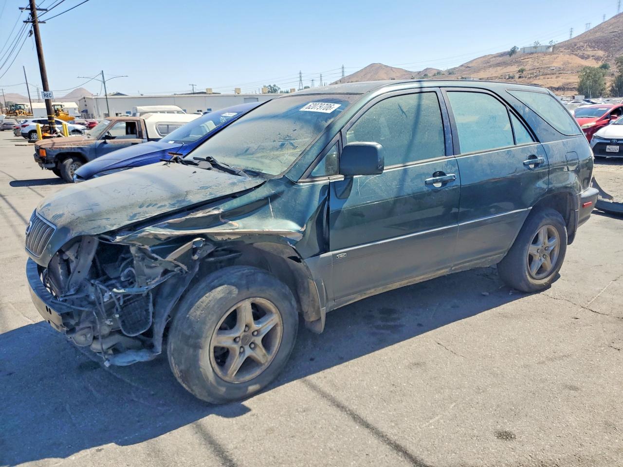 2001 Lexus RX 300, VIN JTJGF10U510105105 — Front end