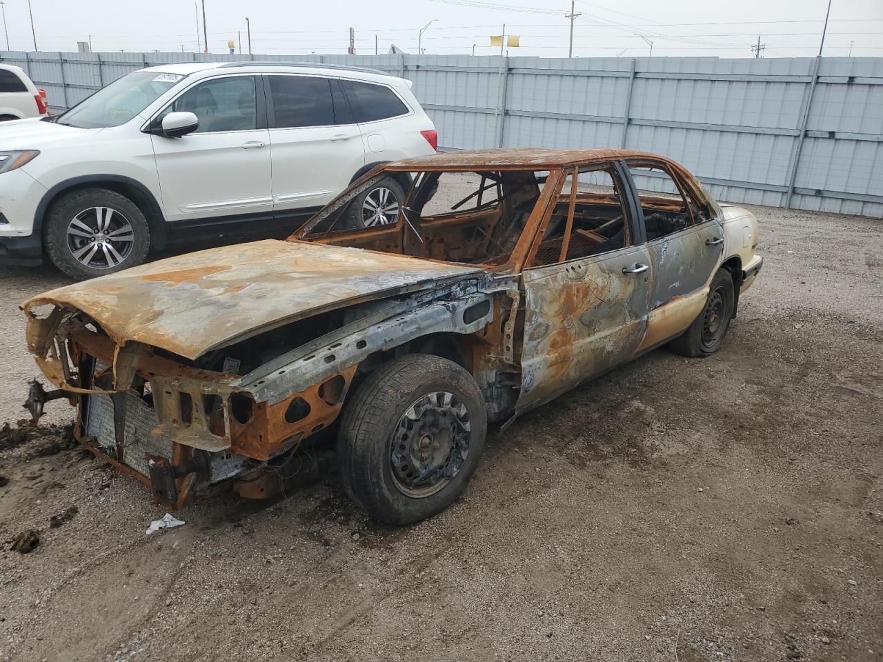1992 Buick LeSabre Custom, VIN 1G4HP53L5NH502122 — Пожар