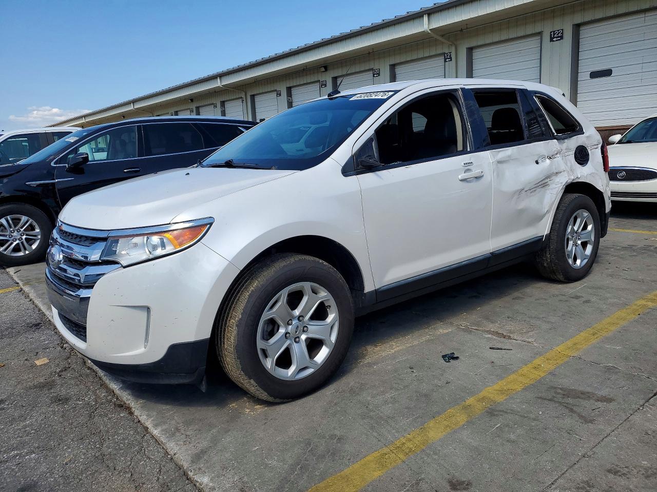 2013 Ford Edge SEL, VIN 2FMDK3JC2DBC69946 — Side