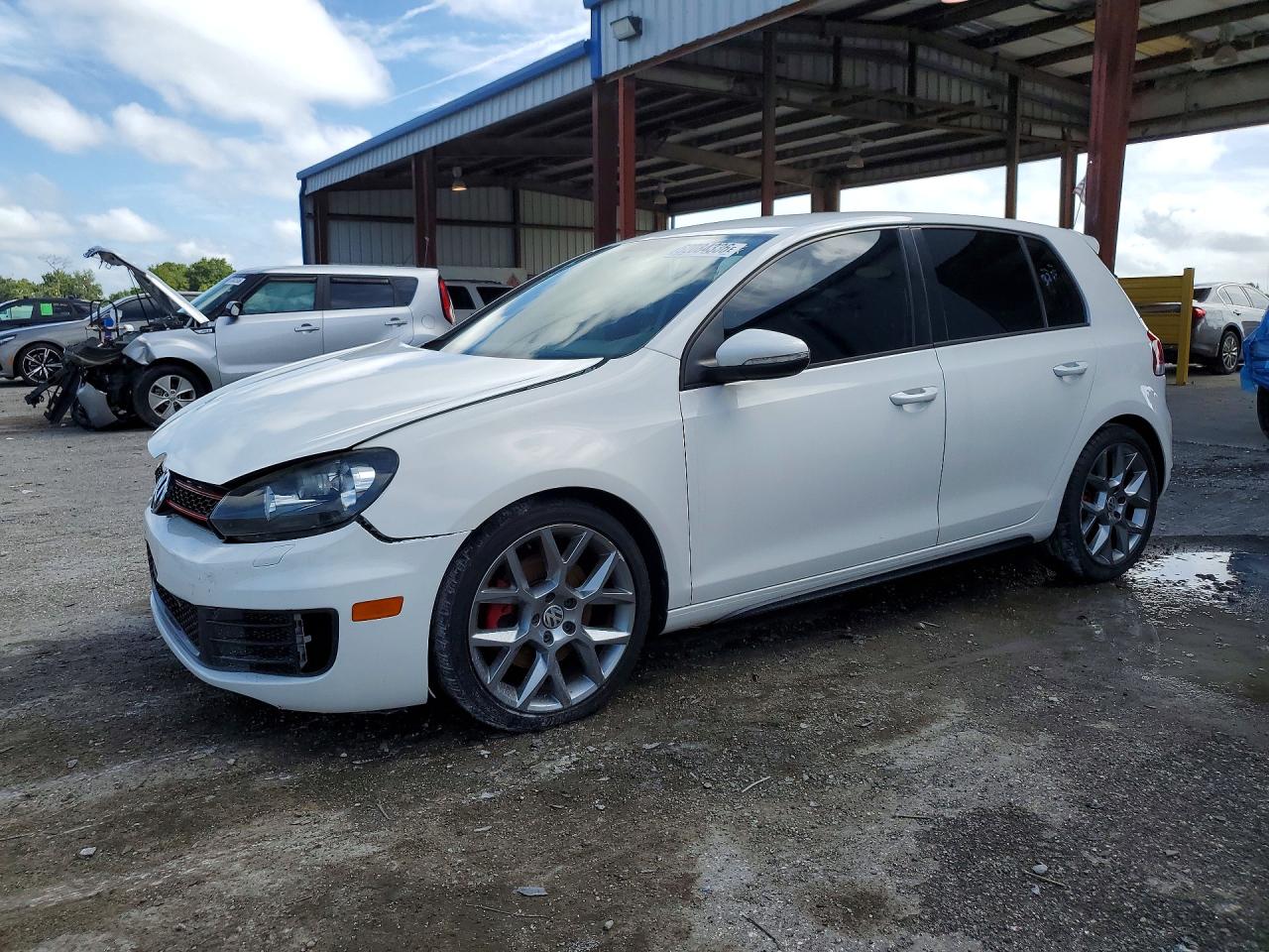 2013 Volkswagen Golf GTI, VIN WVWHV7AJ8DW127943 — Front end