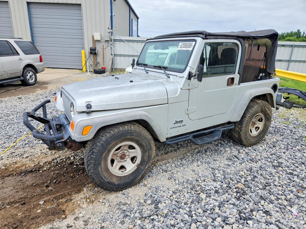 2003 Jeep Wrangler SE, VIN 1J4FA29103P313120 — Auction photo 1 of 4