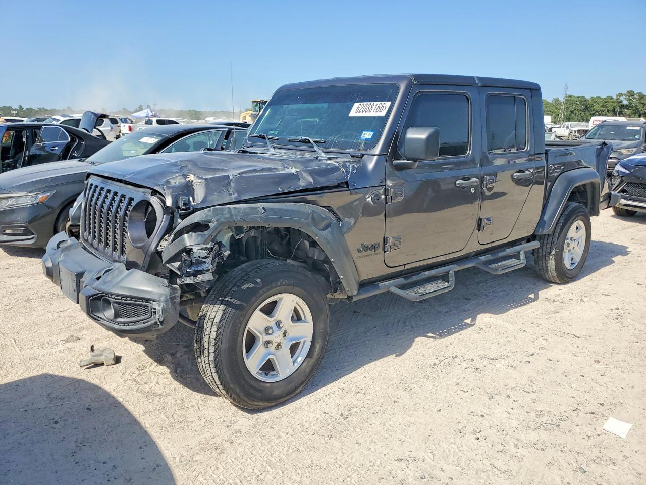 2023 Jeep Gladiator Sport S, VIN 1C6HJTAG2PL523503 — Front end