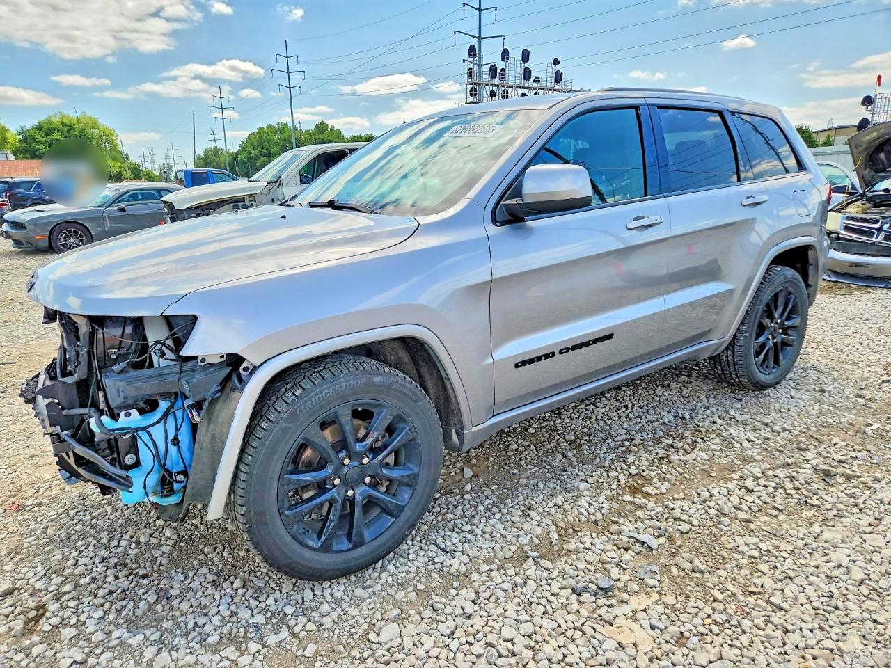 2021 Jeep Grand Cherokee Freedom, VIN 1C4RJFAG8MC566012 — Front end