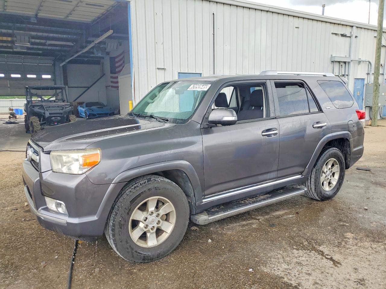 2010 Toyota 4Runner SR5, VIN JTEZU5JR7A5011924 — Normal wear