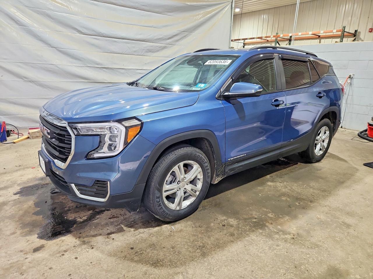 2024 GMC Terrain SLE, VIN 3GKALTEGXRL372758 — Rear end