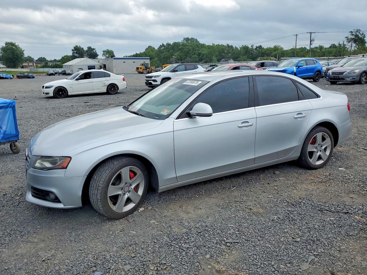 2009 Audi A4 Premium Plus, VIN WAUSF78K29N040132 — Front end