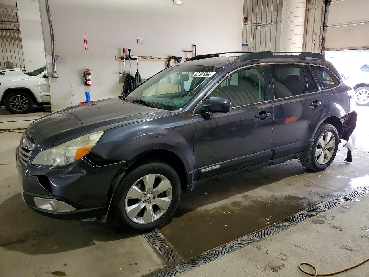 2012 Subaru Outback Limited, VIN 4S4BRDLC6C2222994 — Rear end