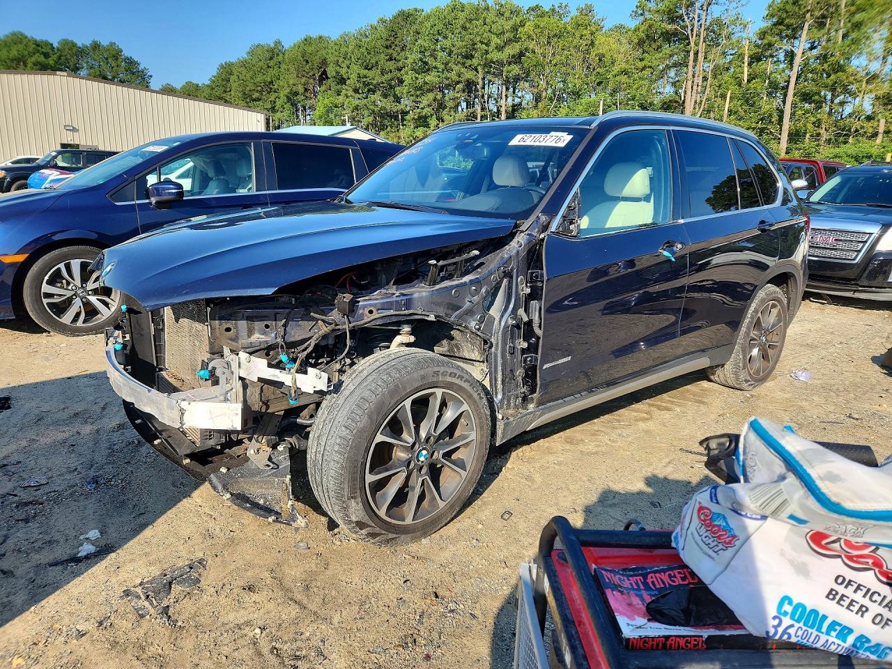 2018 BMW X5 xDrive35i, VIN 5UXKR0C51J0Y05723 — Front end