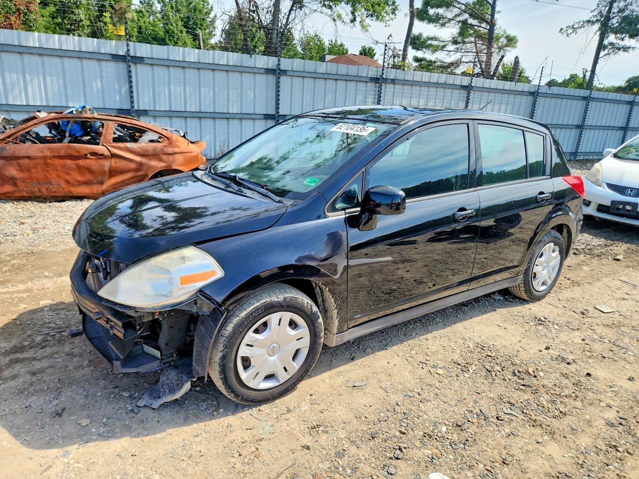 2011 Nissan Versa S, VIN 3N1BC1CP3BL512696 — Front end