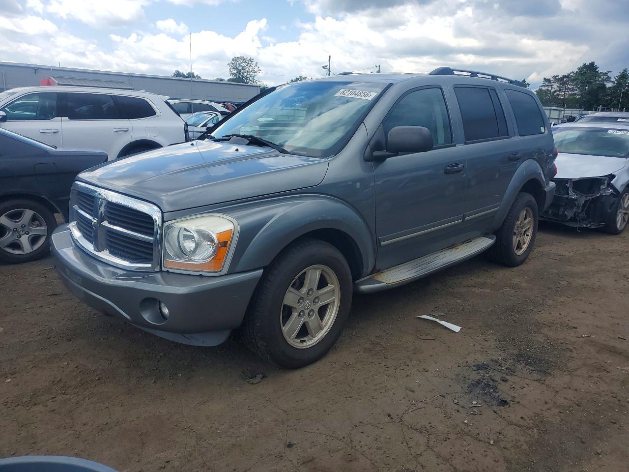 2006 Dodge Durango Limited, VIN 1D4HB58266F193392 — Minor dents and scratches