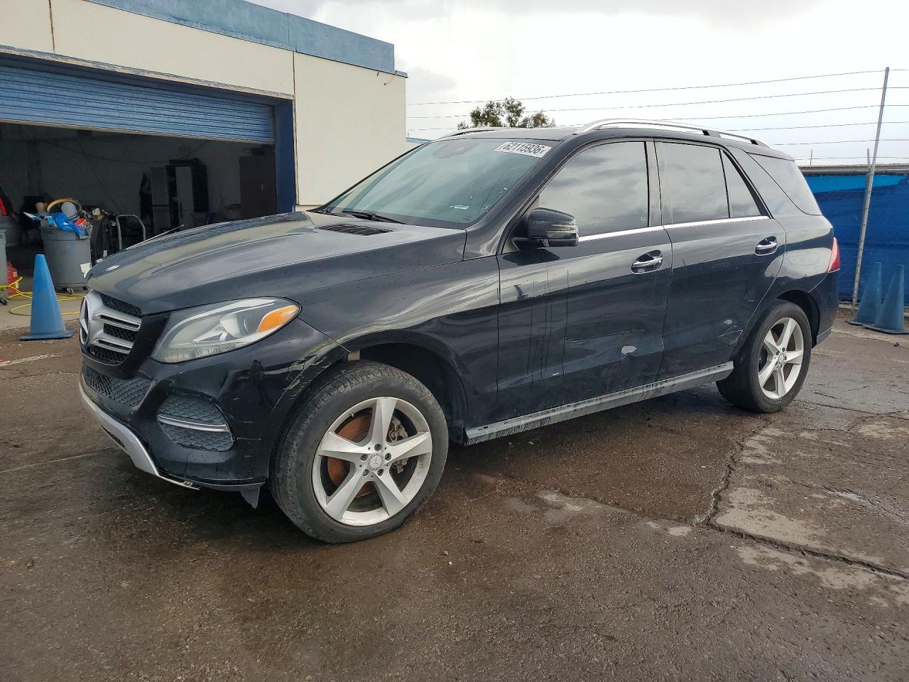 2016 Mercedes-Benz GLE 350, VIN 4JGDA5JB7GA747638 — Rear end