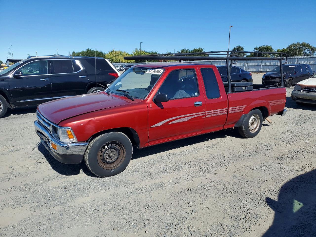 1993 Toyota Pickup SR5, VIN JT4VN93G7P5034244 — Front end