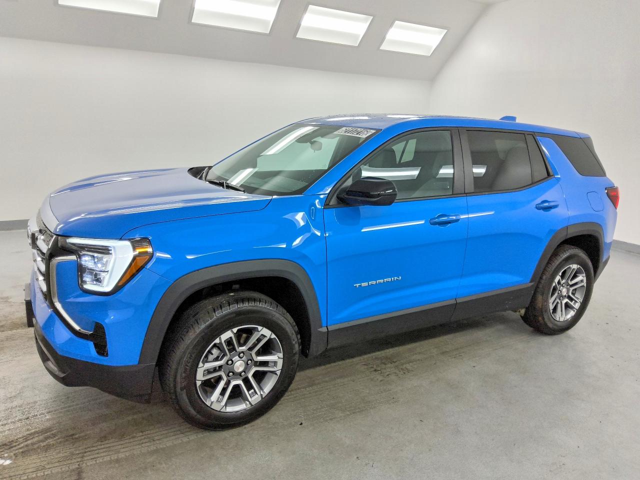 2026 GMC Terrain FWD Elevation, VIN 3GKALMEG0TL435993 — Front end