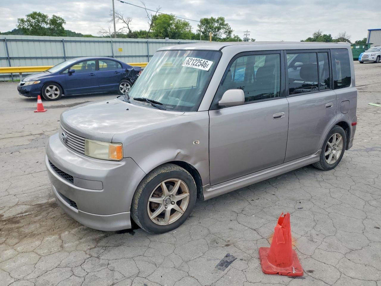 2006 Scion xB, VIN JTLKT324064126172 — Зад