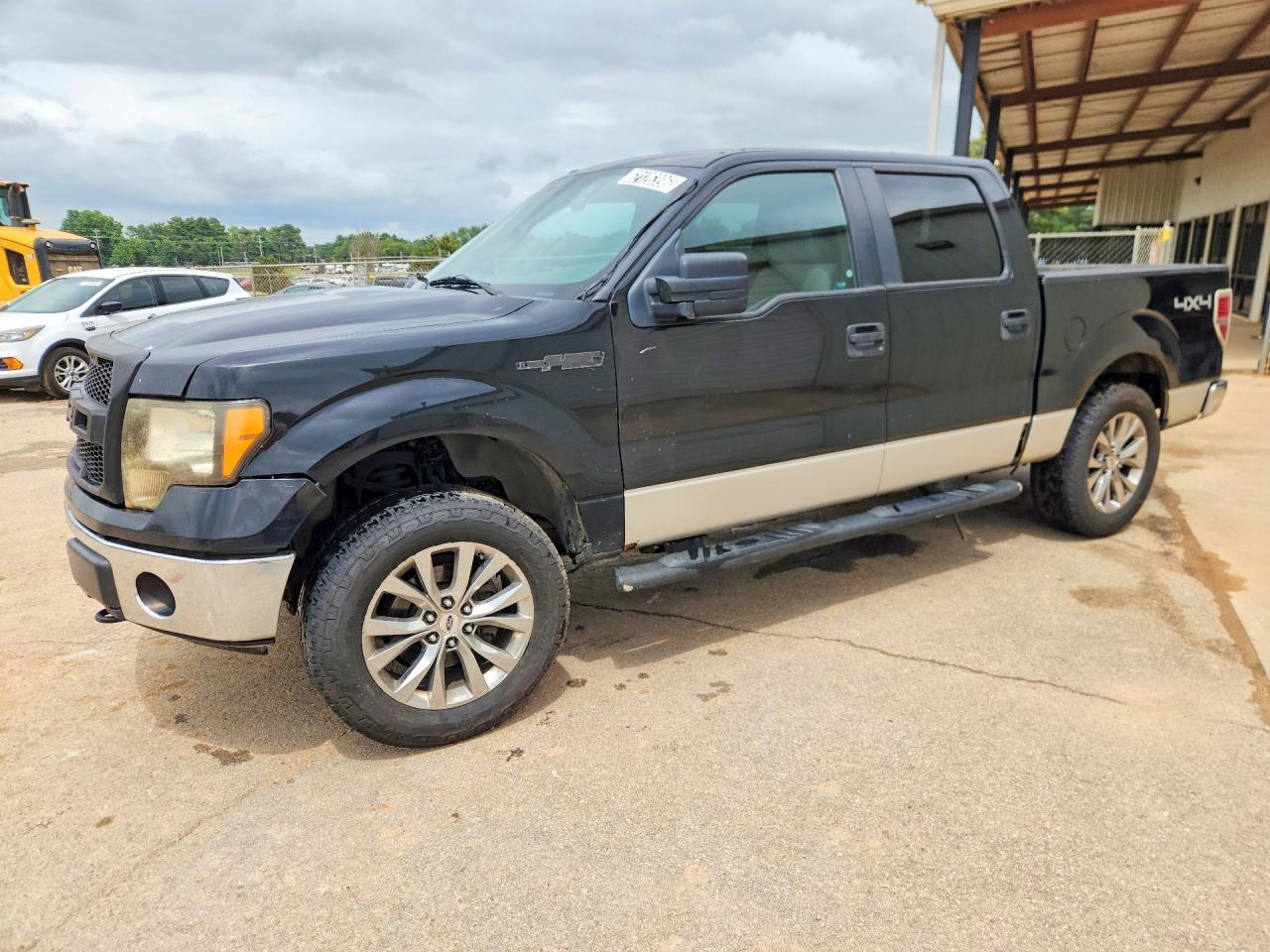 2011 Ford F-150 XLT, VIN 1FTFW1EF0BFA89161 — Stripped