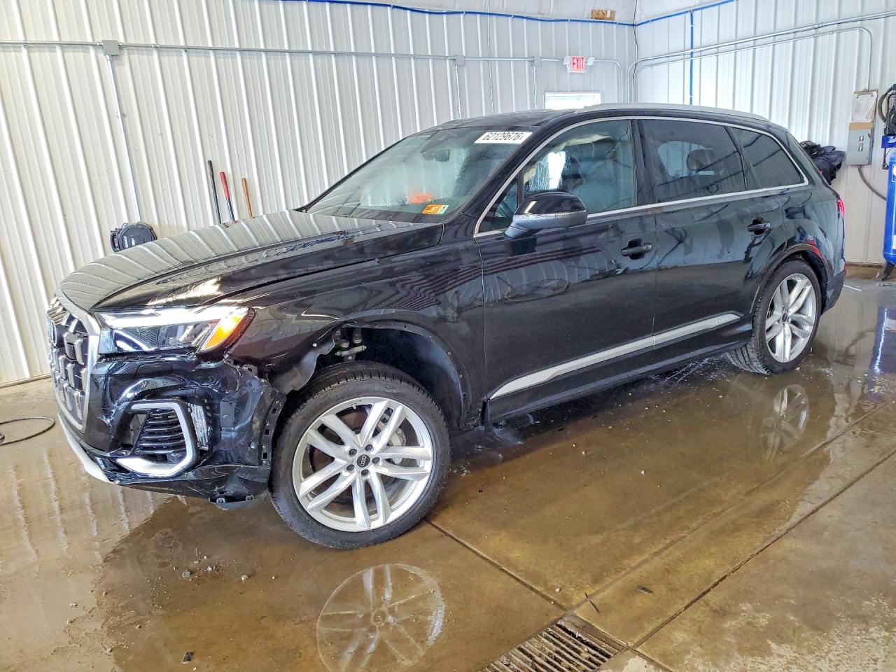 2025 Audi Q7 Premium Plus, VIN WA1LVBF75SD030339 — Undercarriage