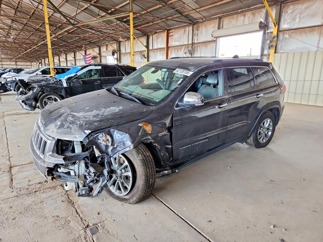 2016 Jeep Grand Cherokee Limited, VIN 1C4RJFBG7GC498563 — Перед