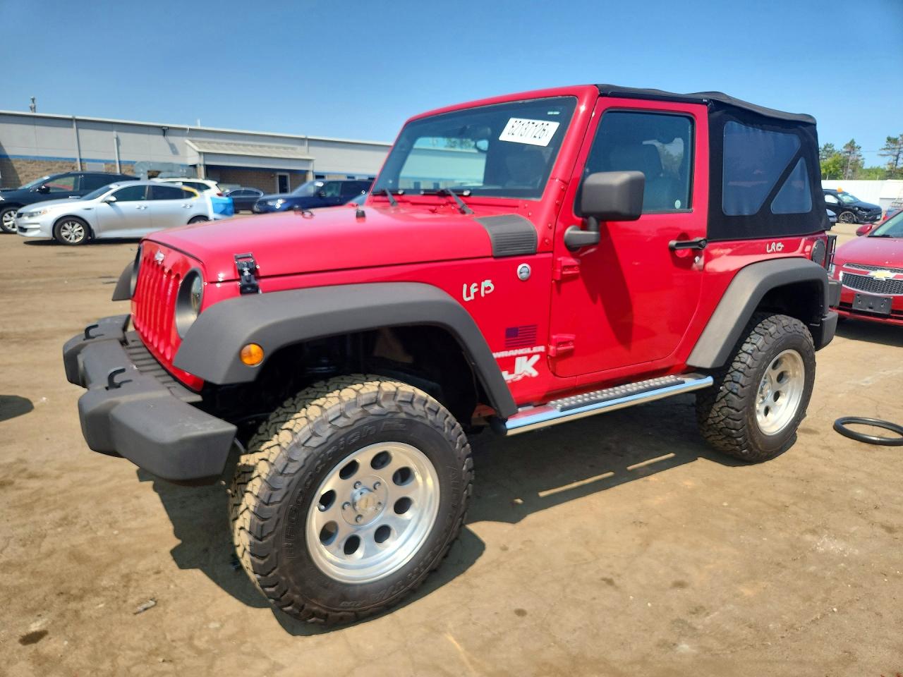 2008 Jeep Wrangler X, VIN 1J4FA24188L635056 — Side