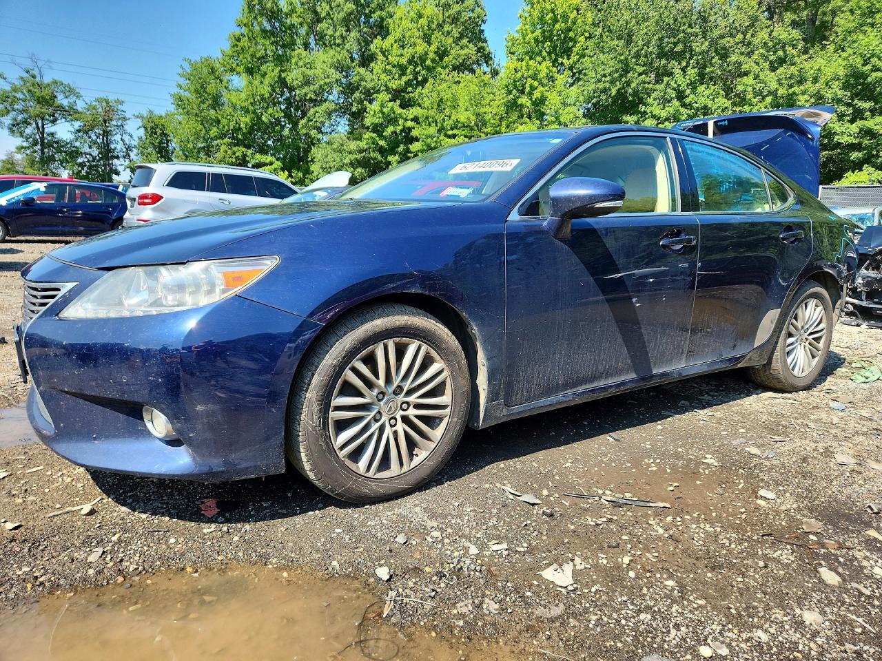 2013 Lexus ES 250, VIN JTHBK1GG9D2082055 — Зад