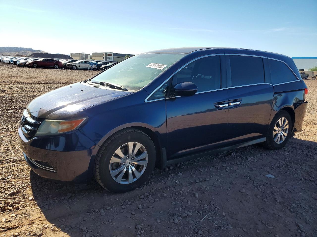 2017 Honda Odyssey SE, VIN 5FNRL5H35HB016525 — Rear end