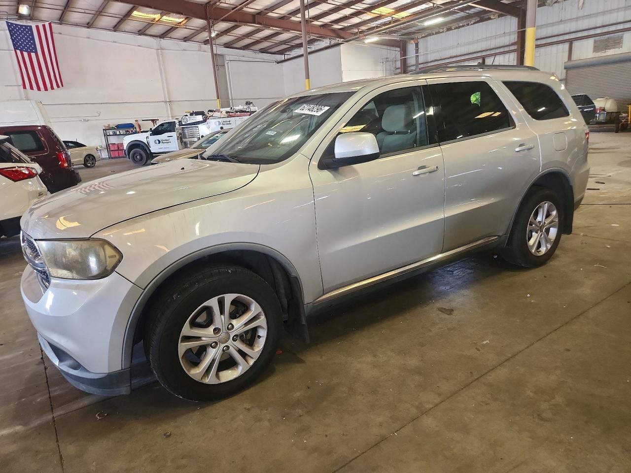 2012 Dodge Durango SXT, VIN 1C4RDHAG4CC153604 — Engine fire