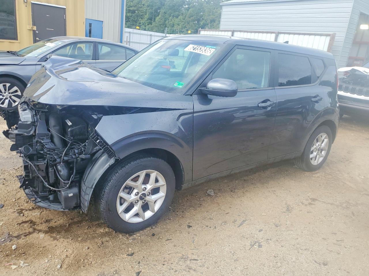 2023 Kia Soul LX, VIN KNDJ23AU2P7885174 — Front end