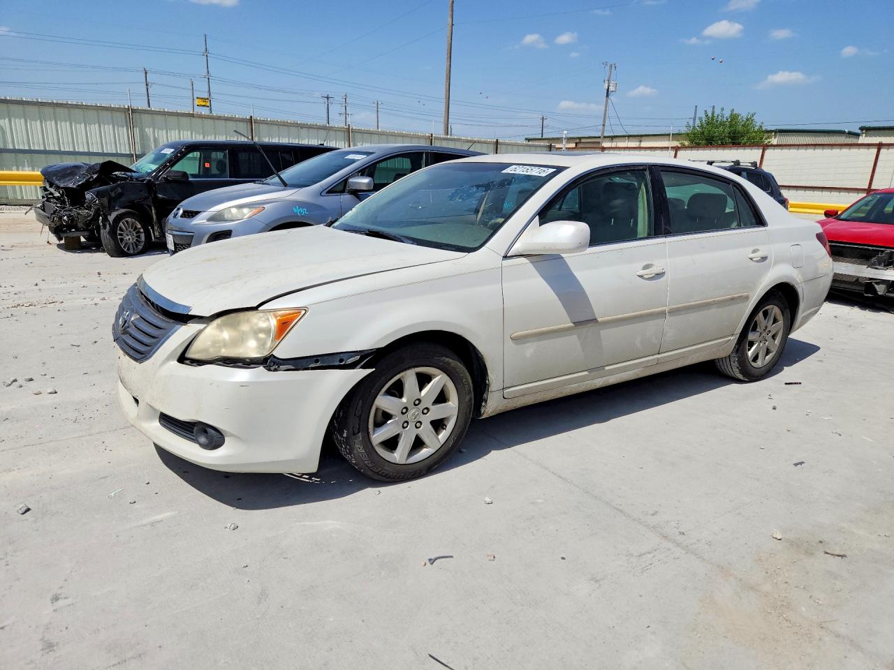 2009 Toyota Avalon XLS, VIN 4T1BK36B69U325153 — Front end