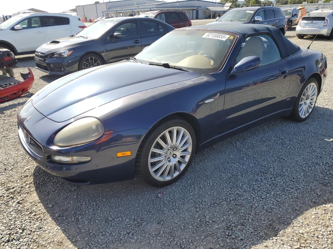 2002 Maserati Spyder, VIN ZAMBB18A520006915 — Minor dents and scratches