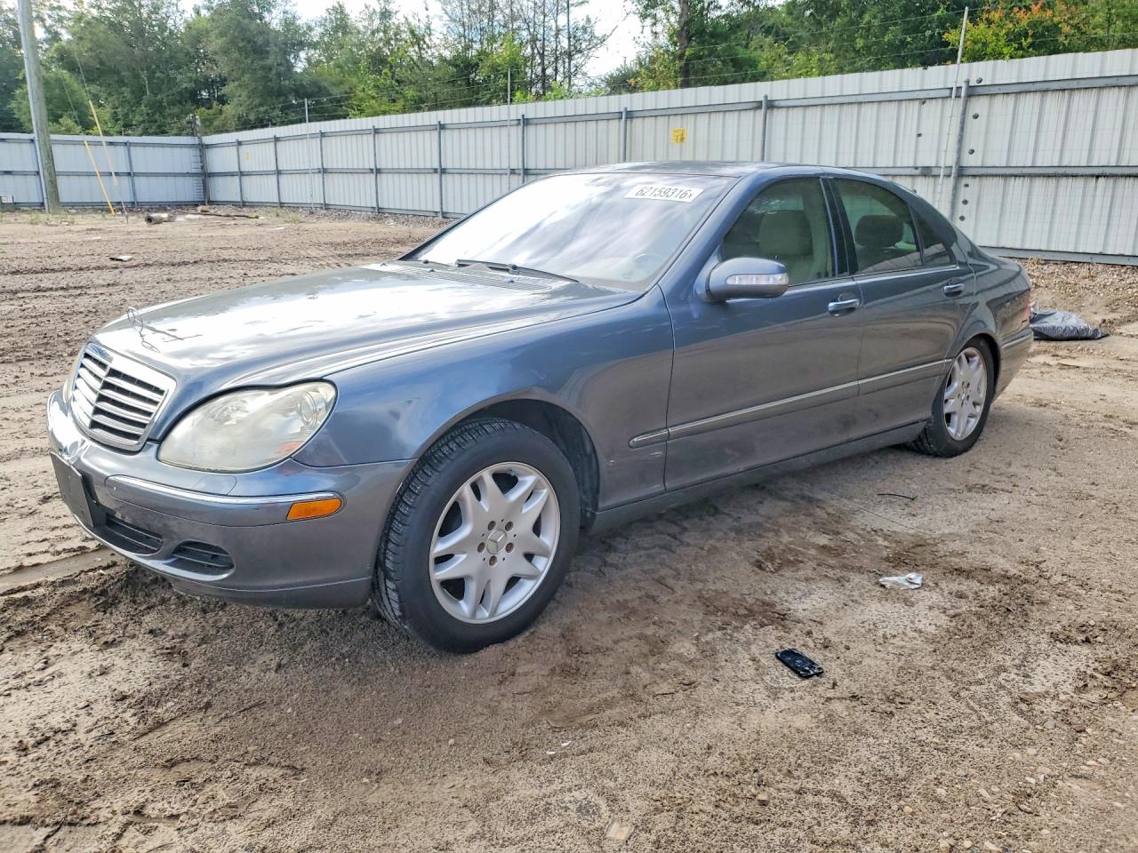 2006 Mercedes-Benz S 350, VIN WDBNF67J06A483559 — Front end