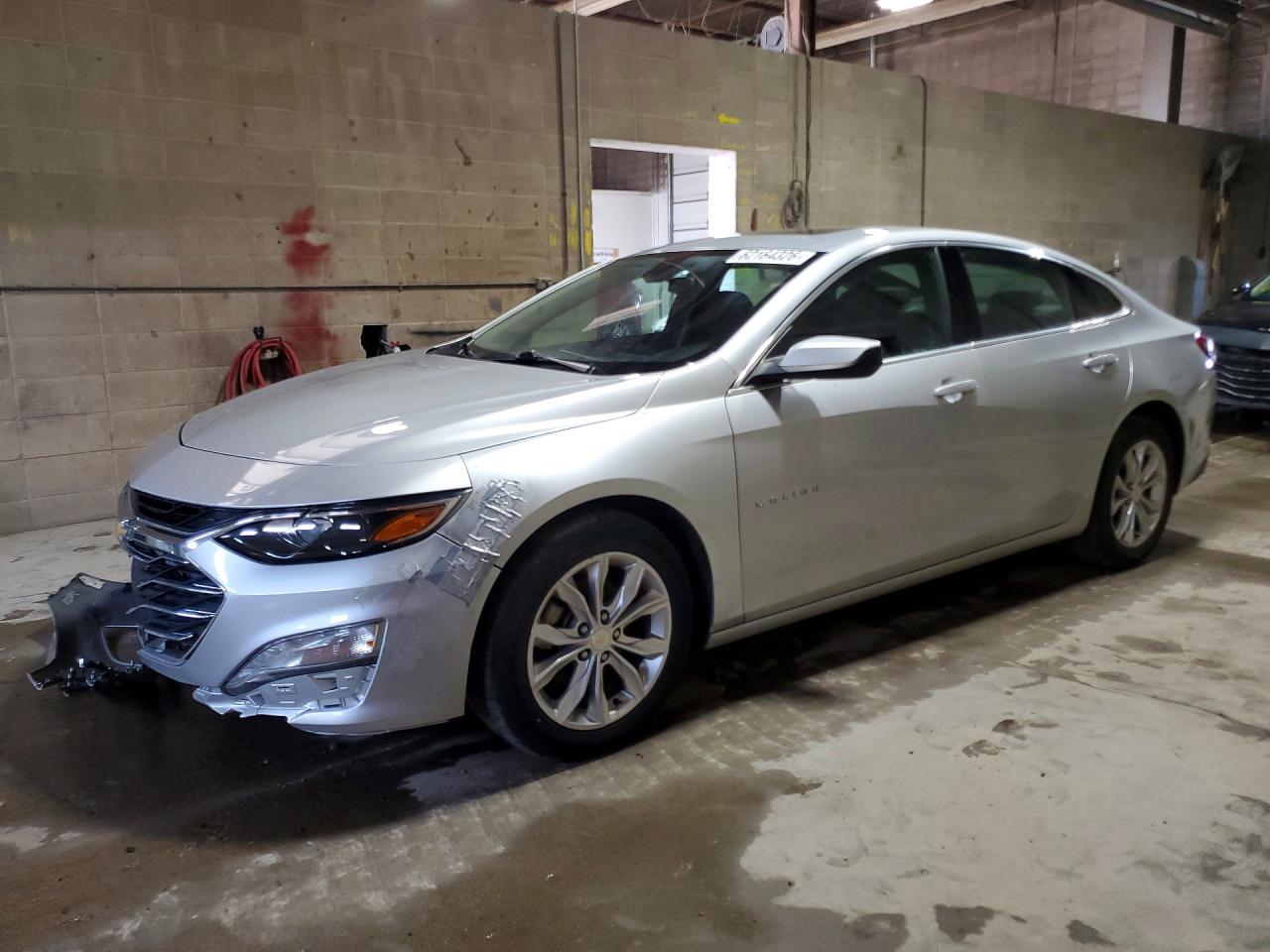 2021 Chevrolet Malibu LT, VIN 1G1ZD5ST8MF063777 — Перед