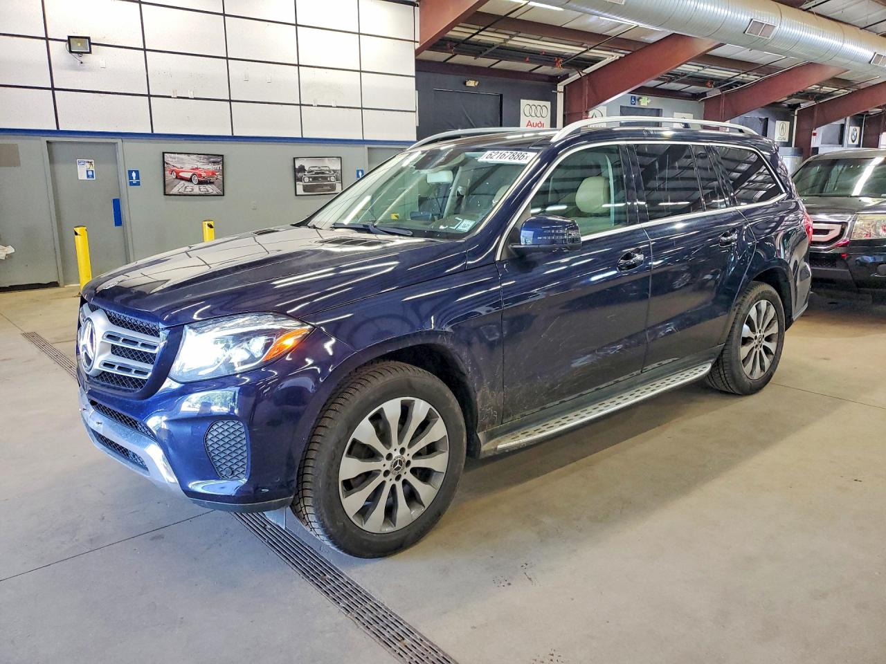 2018 Mercedes-Benz GLS 450, VIN 4JGDF6EEXJB039929 — Minor dents and scratches