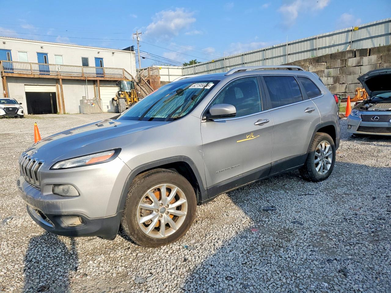 2014 Jeep Cherokee Limited, VIN 1C4PJMDS4EW281173 — Water / flood