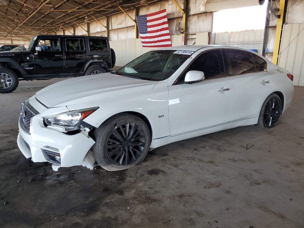 2019 Infiniti Q50 Luxe, VIN JN1EV7AP7KM511702 — Фото с аукциона