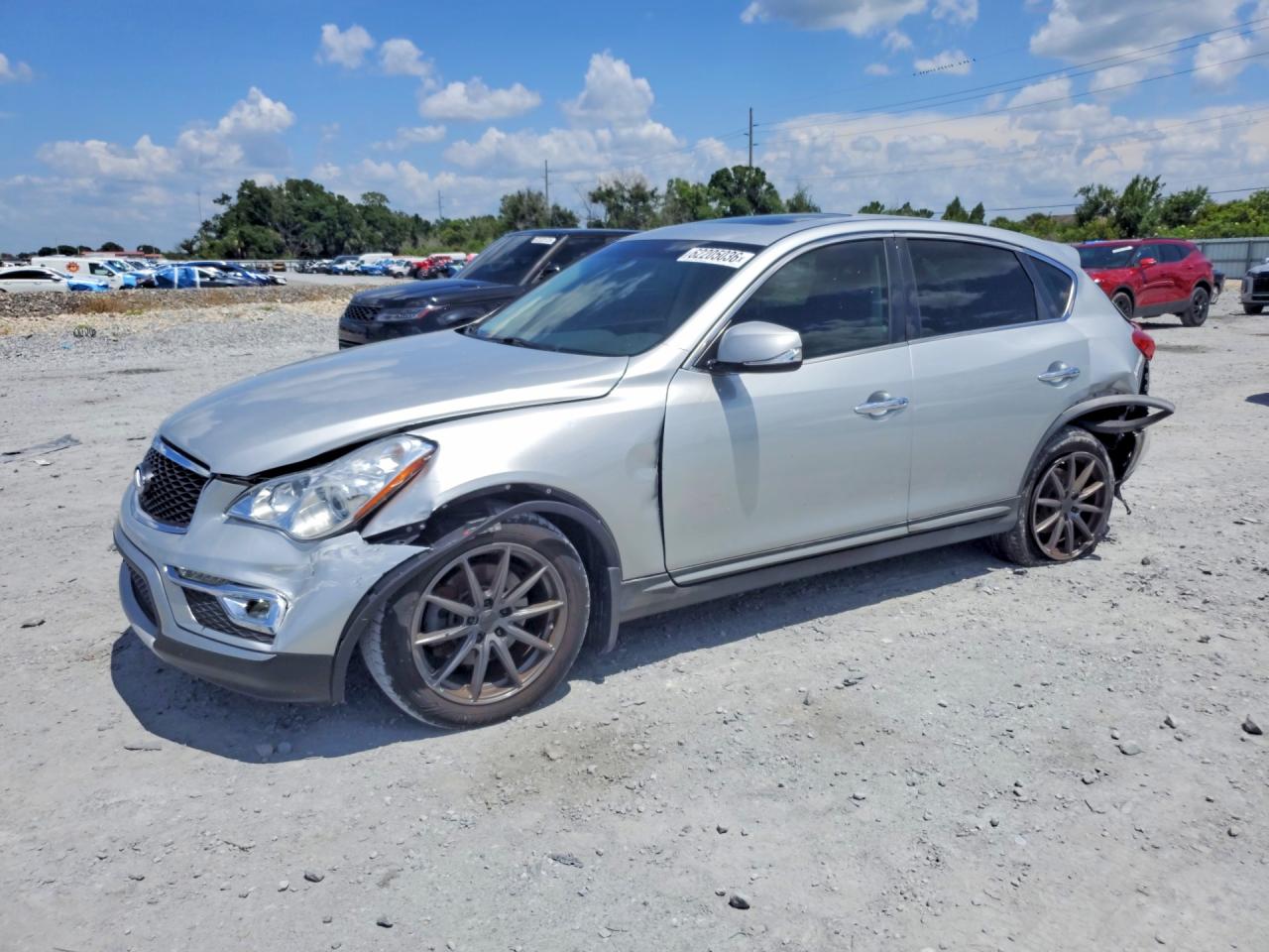 2017 Infiniti QX50, VIN JN1BJ0RP3HM386619 — Rear end