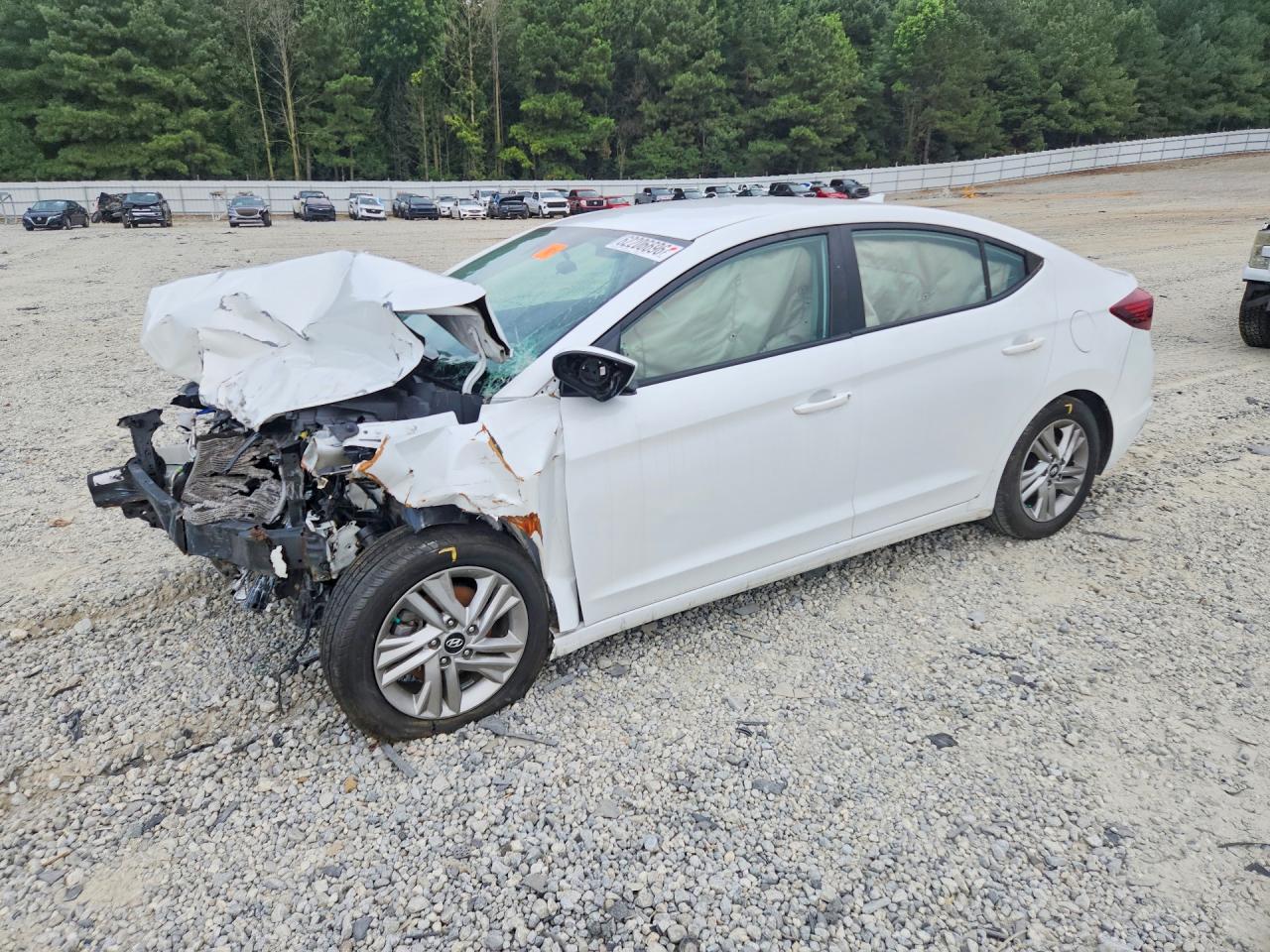 2020 Hyundai Elantra SEL, VIN 5NPD84LF3LH630233 — Front end