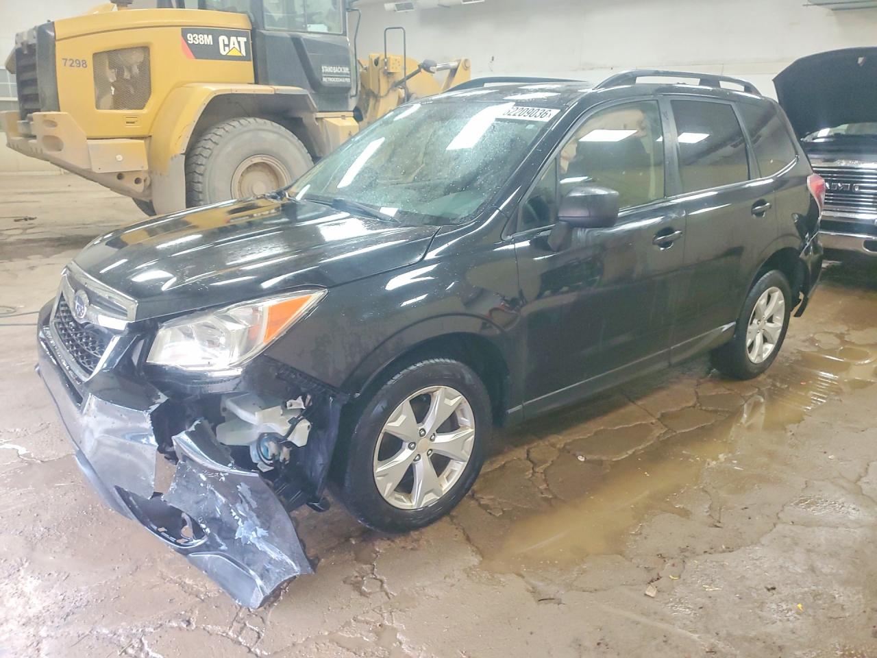 2016 Subaru Forester 2.5i, VIN JF2SJABC6GH493991 — Перед