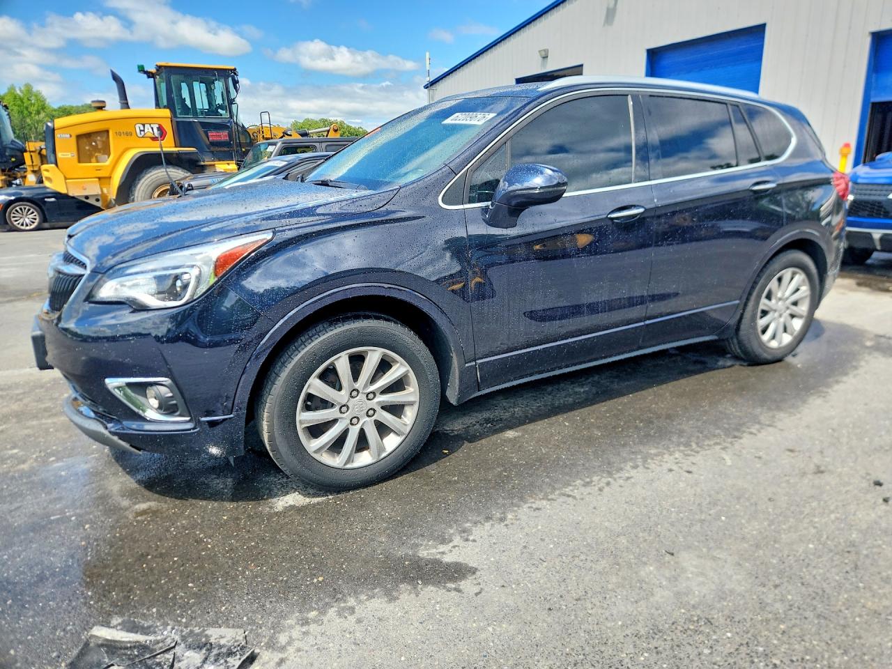 2020 Buick Envision Essence, VIN LRBFXCSA4LD179247 — Перед
