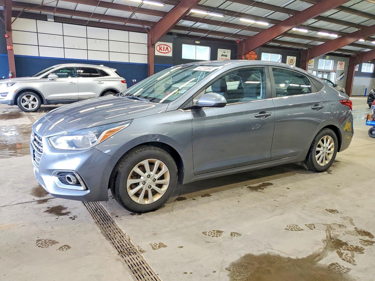 2020 Hyundai Accent SE, VIN 3KPC24A66LE107177 — Rear end
