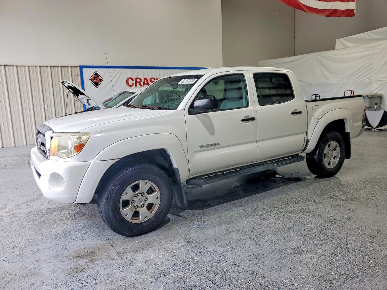 2010 Toyota Tacoma PreRunner, VIN 3TMJU4GN6AM092215 — Rear end