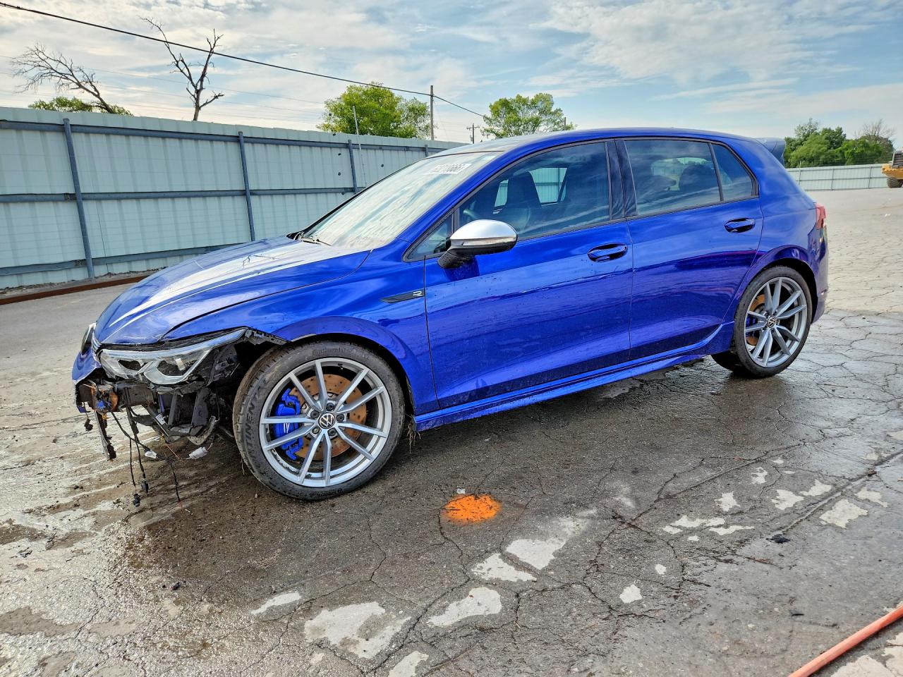 2024 Volkswagen Golf R, VIN WVWFB7CD6RW195351 — Side