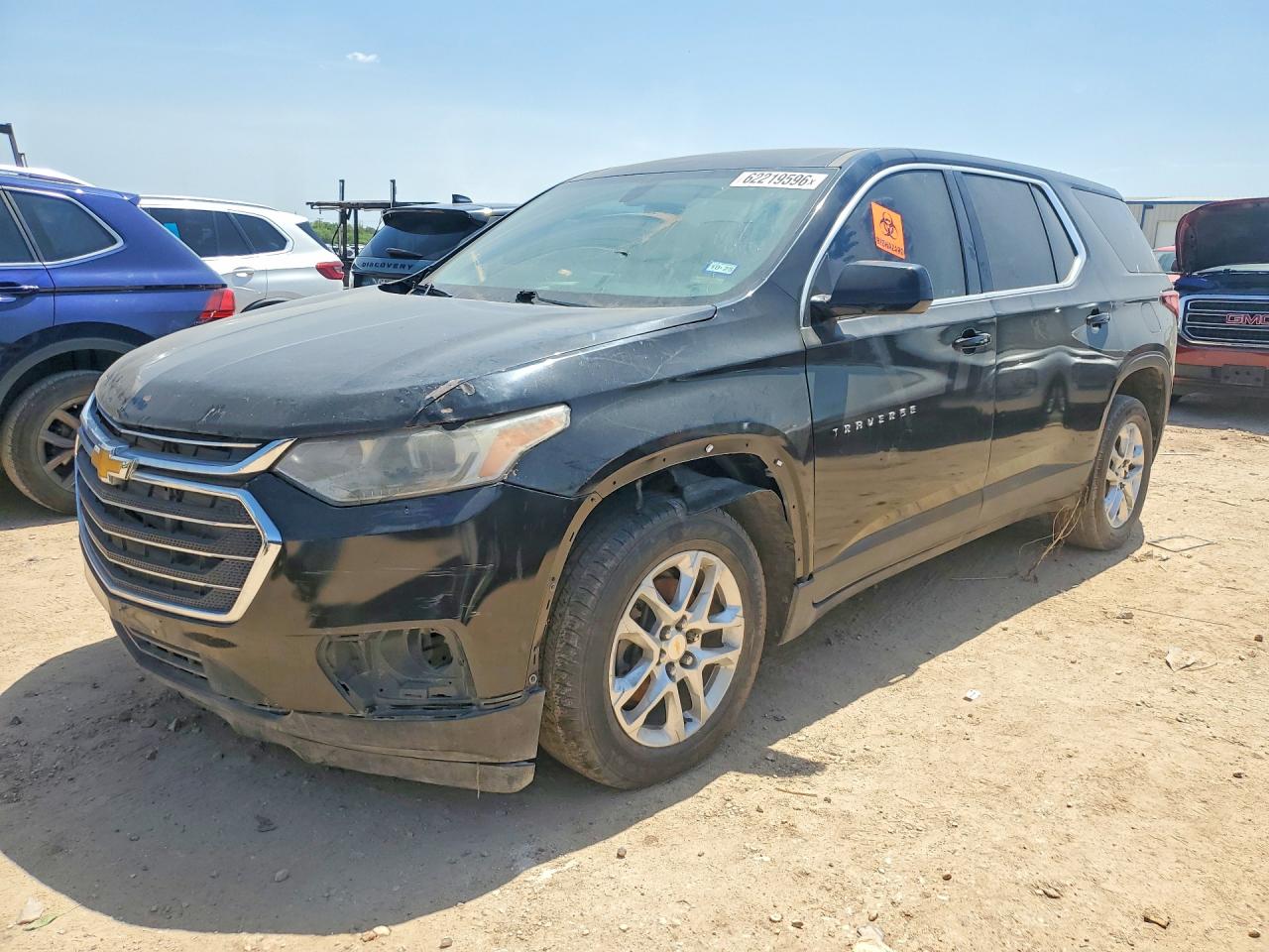 2019 Chevrolet Traverse LS, VIN 1GNERFKW7KJ254194 — Minor dents and scratches