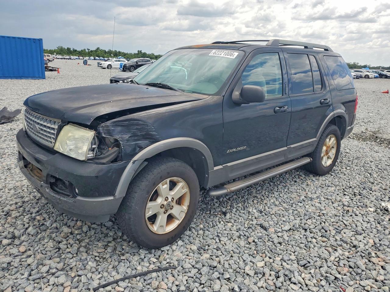 2005 Ford Explorer XLT, VIN 1FMZU63K25UB62266 — Перед