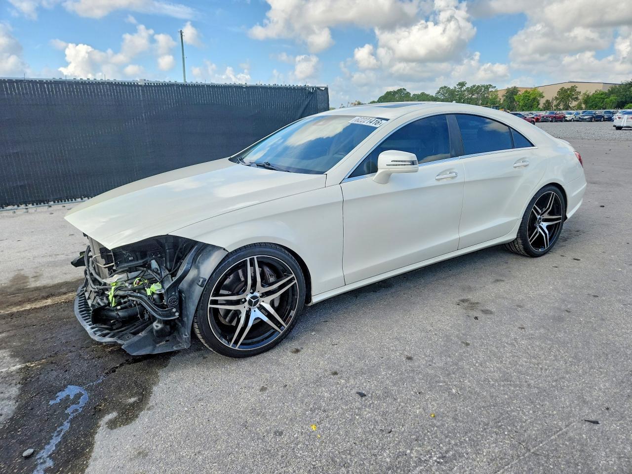 2013 Mercedes-Benz CLS 550, VIN WDDLJ7DB1DA072913 — Front end