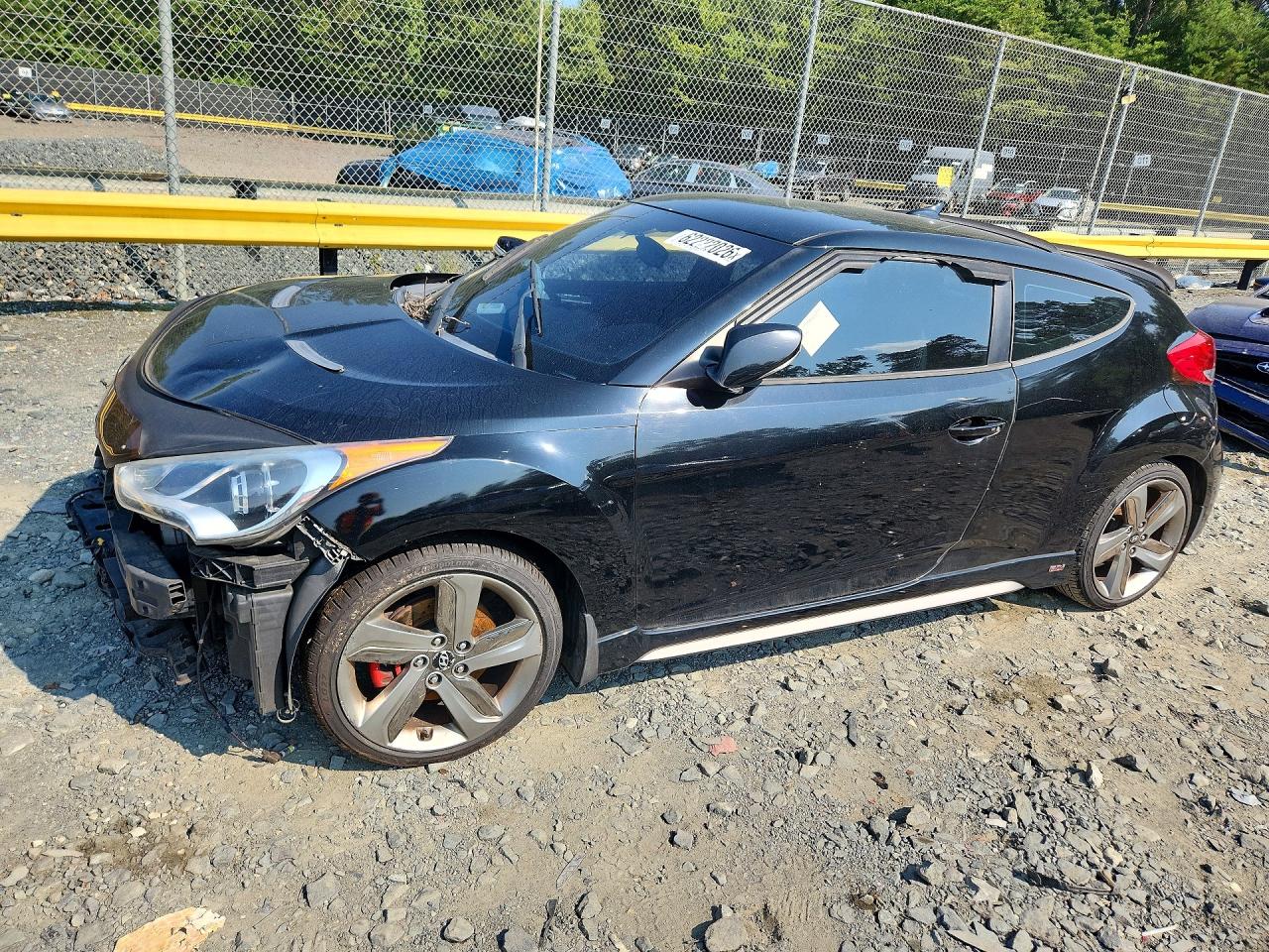 2015 Hyundai Veloster Turbo, VIN KMHTC6AE5FU225688 — Перед