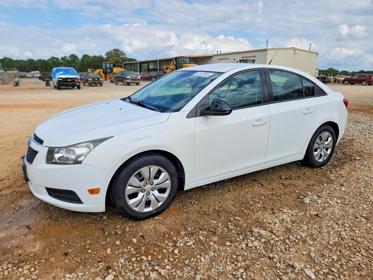 2014 Chevrolet Cruze LS, VIN 1G1PA5SH2E7401598 — Side