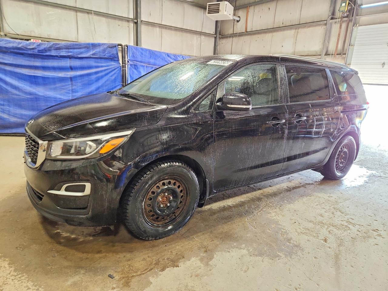 2021 Kia Sedona LX, VIN KNDMB5C10M6675122 — Мелкие вмятины и царапины