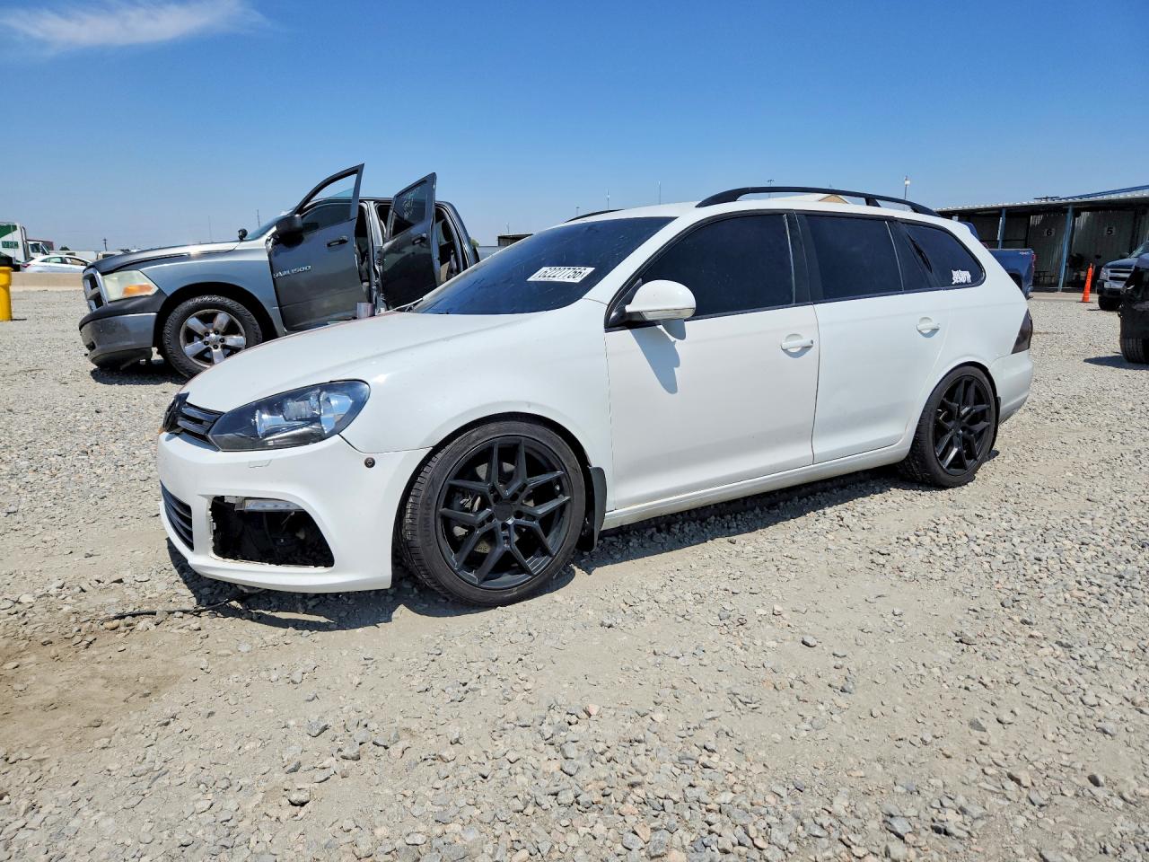 2014 Volkswagen Jetta TDI, VIN 3VWML7AJ8EM617883 — Undercarriage