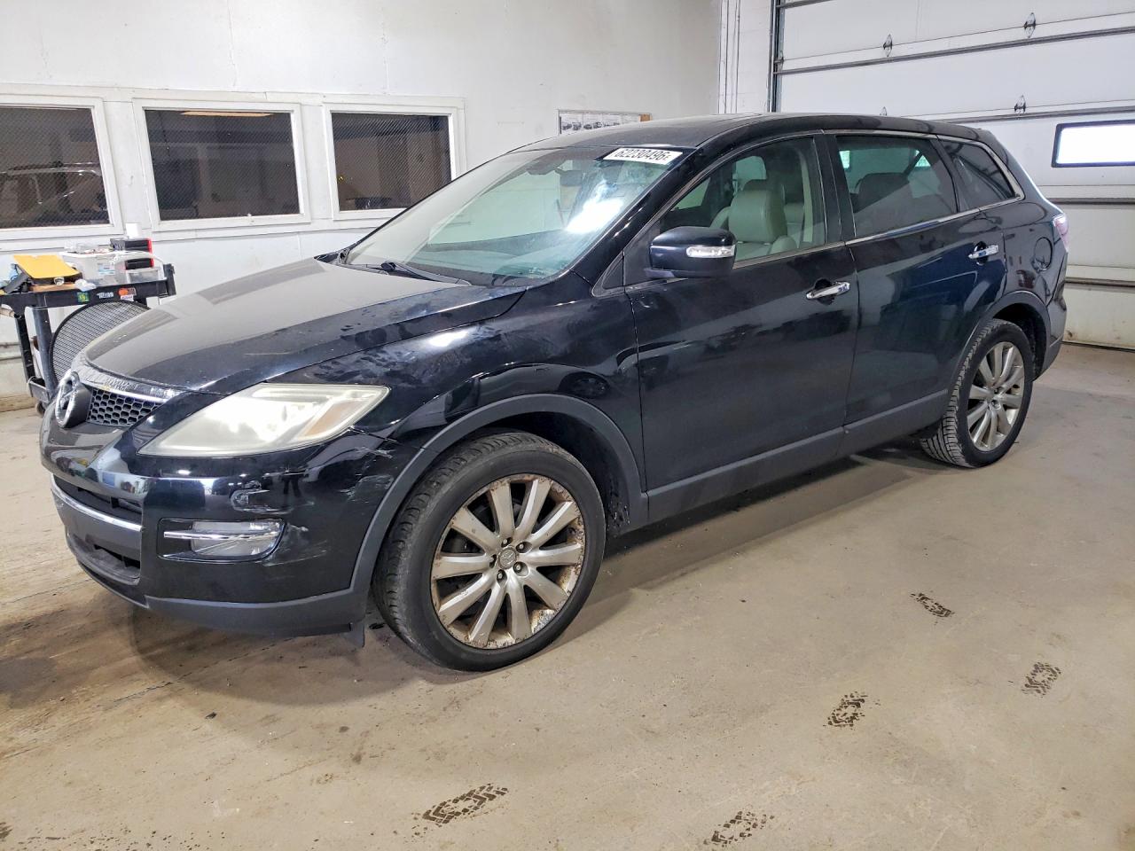 2007 Mazda CX-9 Grand Touring, VIN JM3TB38Y770104733 — Front end